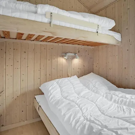 2 Bedroom In Holiday home Humble