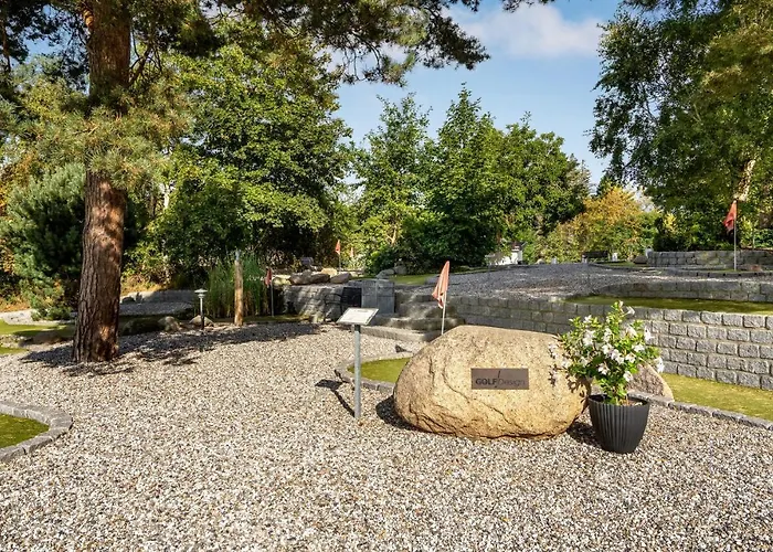 2 Bedroom Gorgeous In *