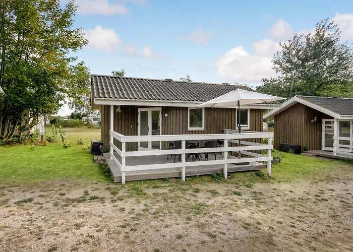 2 Bedroom Gorgeous In 別荘 *